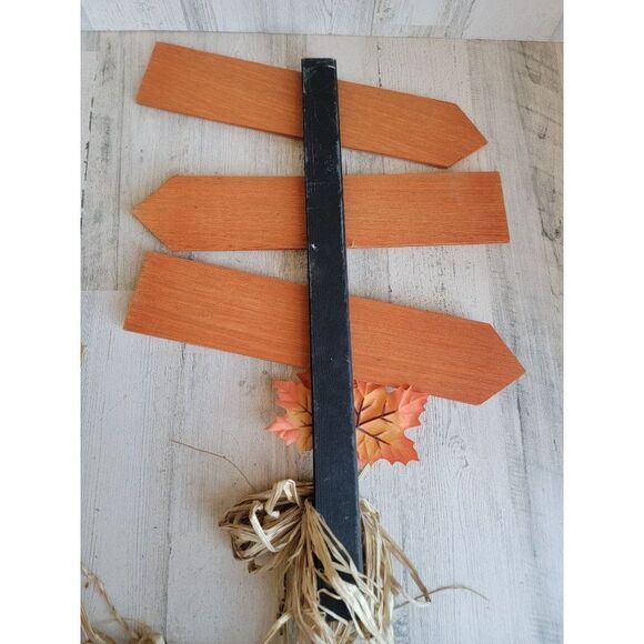 Happy Halloween ghosts goblins trick or treat wooden crossing sign prop decor - Picture 9 of 13